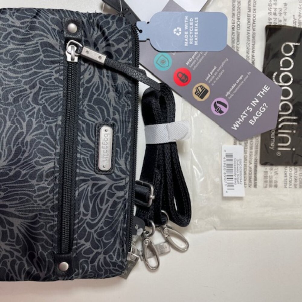 Baggallini Women's Subway Small Crossbody Bag w RFID